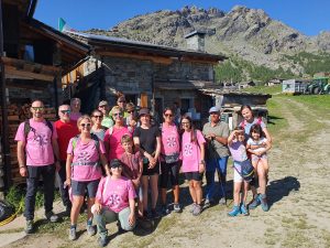 foto di gruppo rifugio zoia